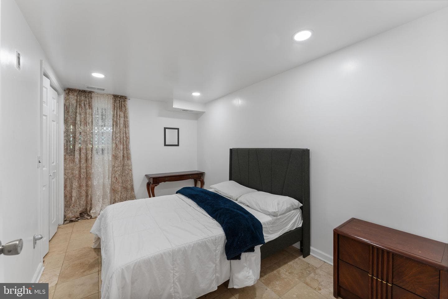 1401 Spring Lake Drive photo 55