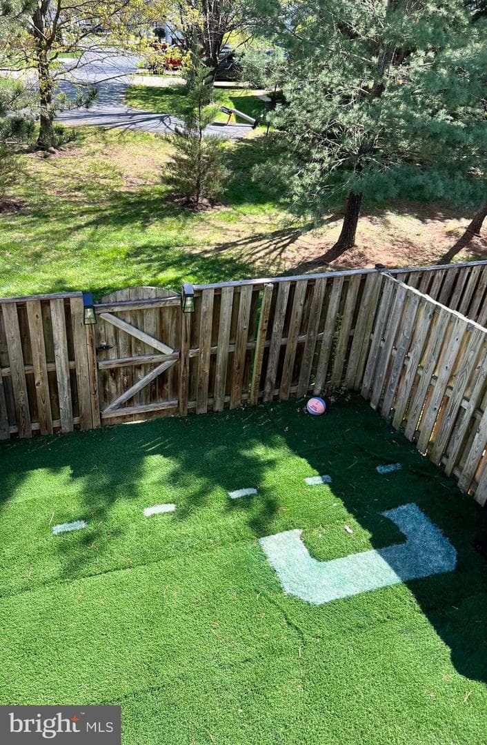 12039 Elliots Oak Place photo 19