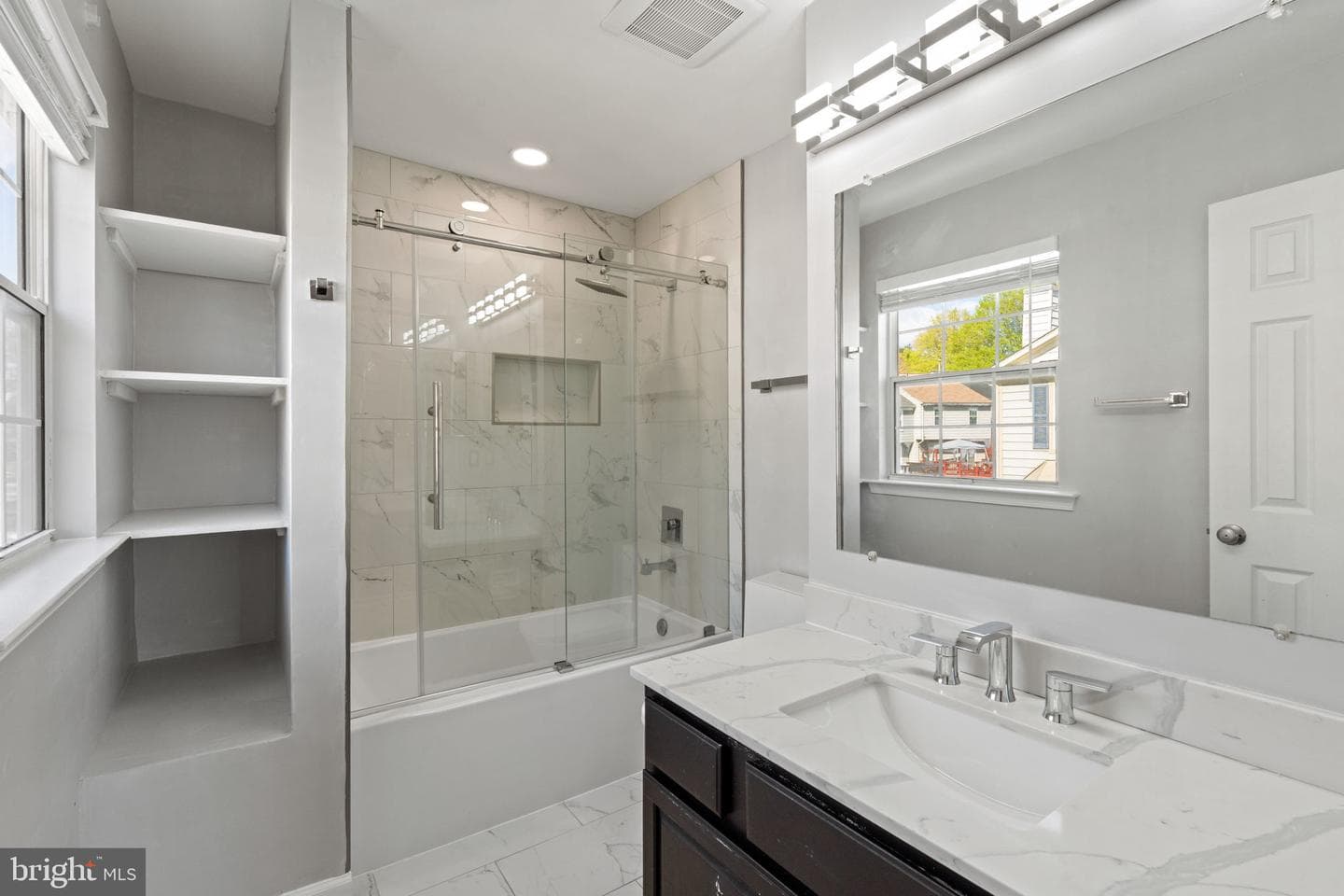12881 Hyannis Lane photo 19