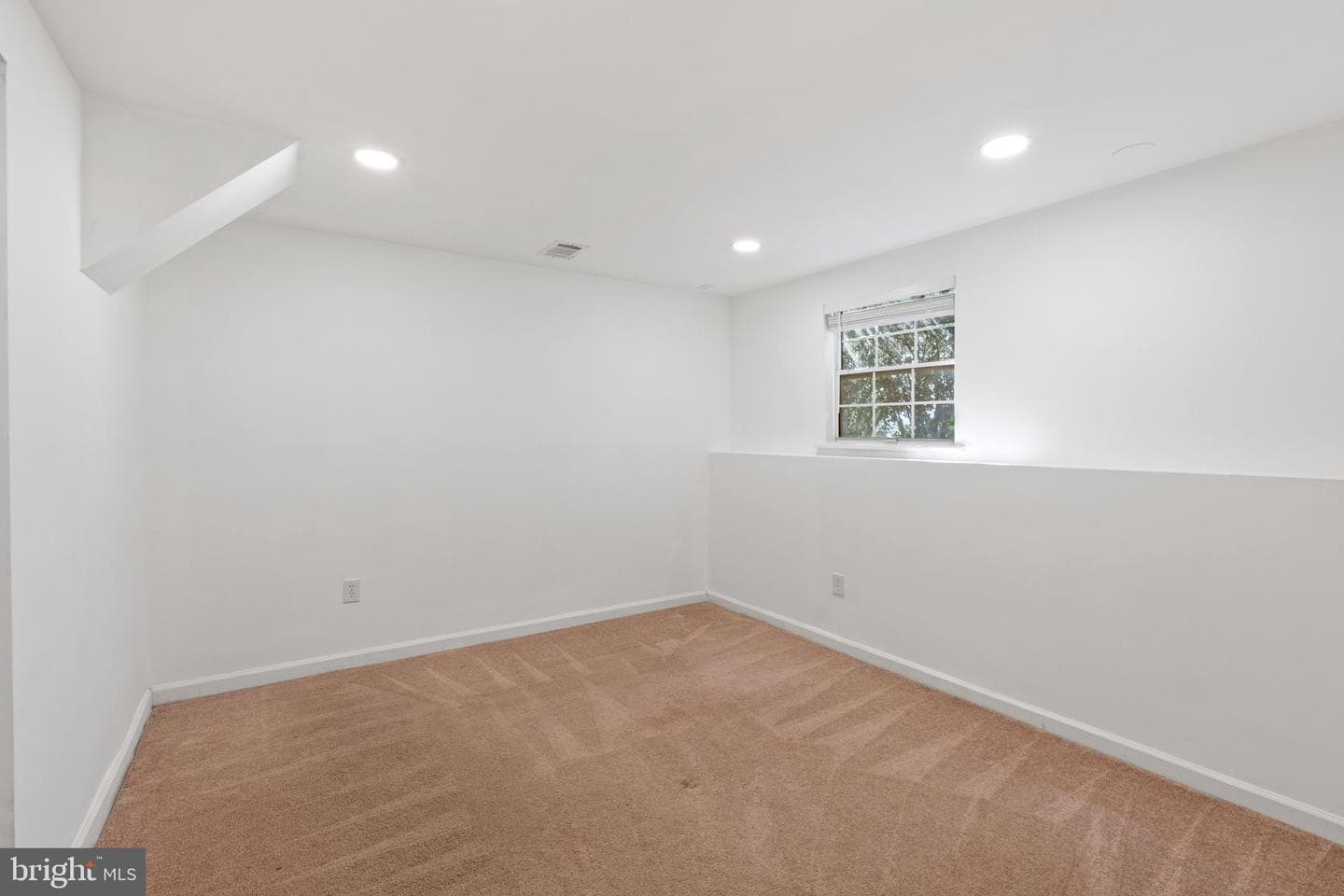 12881 Hyannis Lane photo 24