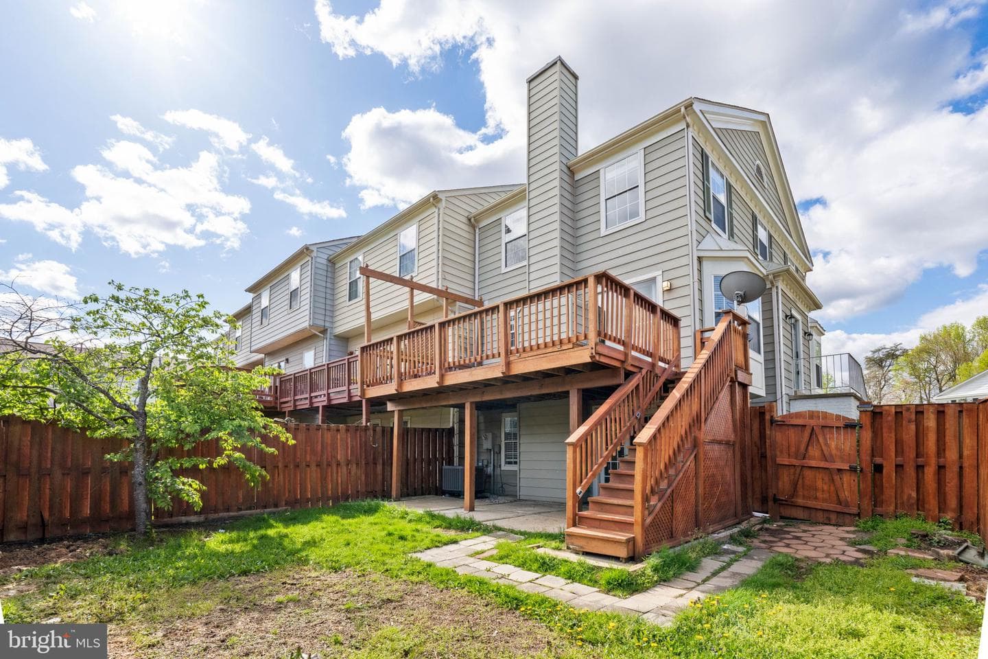 12881 Hyannis Lane photo 32