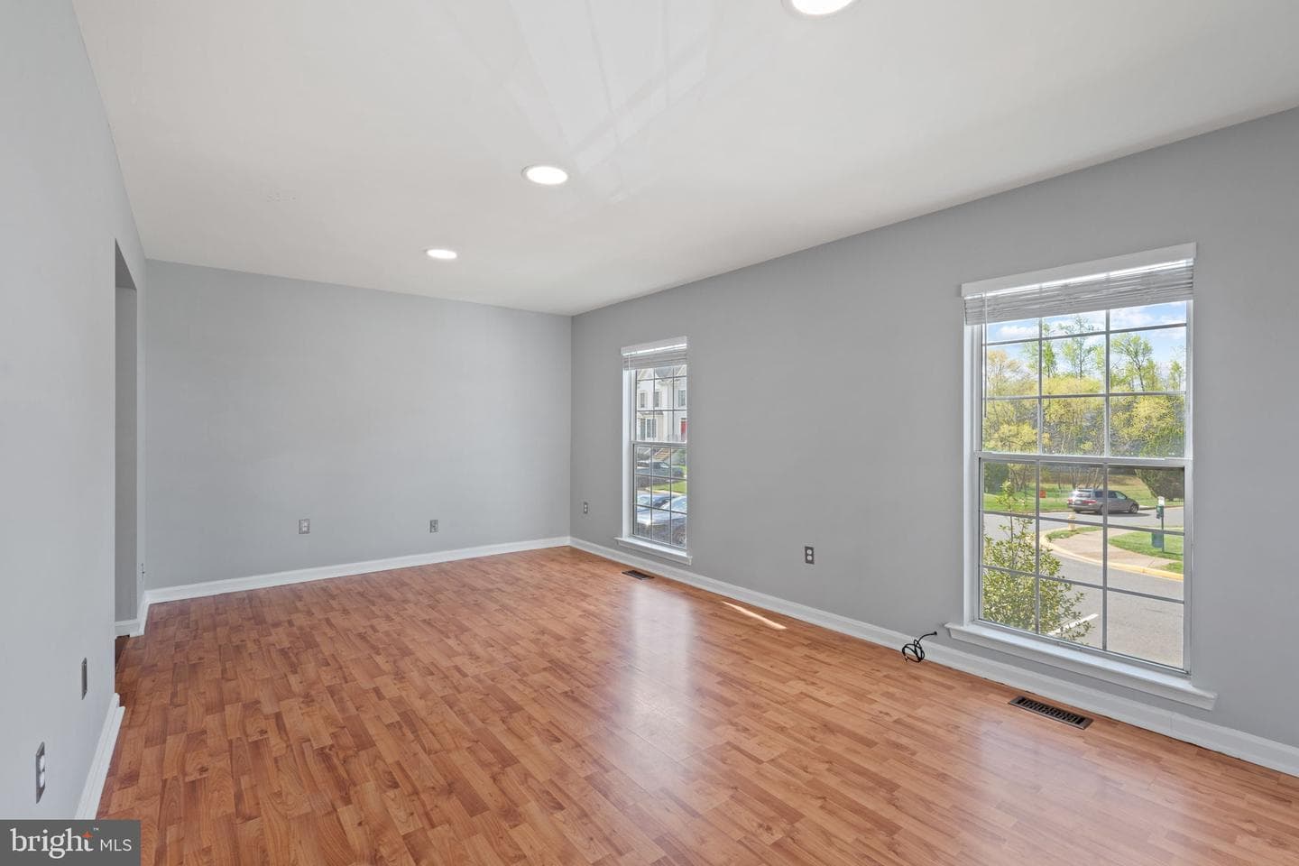 12881 Hyannis Lane photo 6