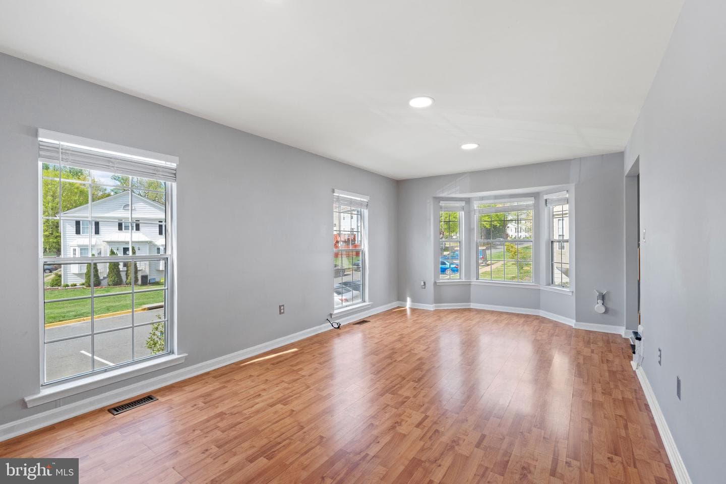 12881 Hyannis Lane photo 8
