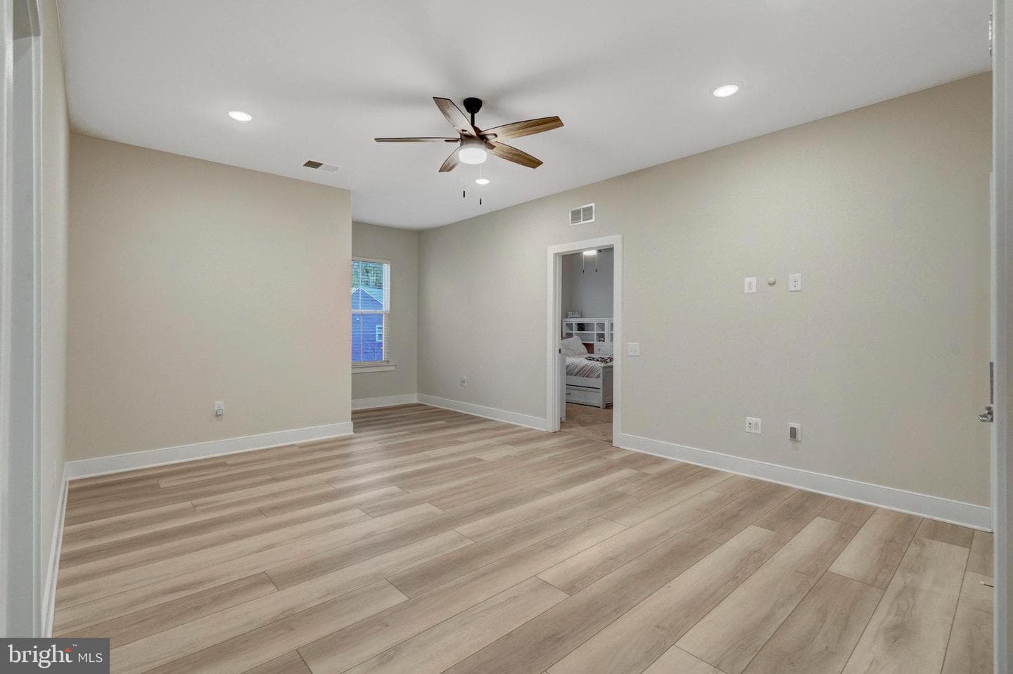 2109 Blue Mockingbird Lane photo 32