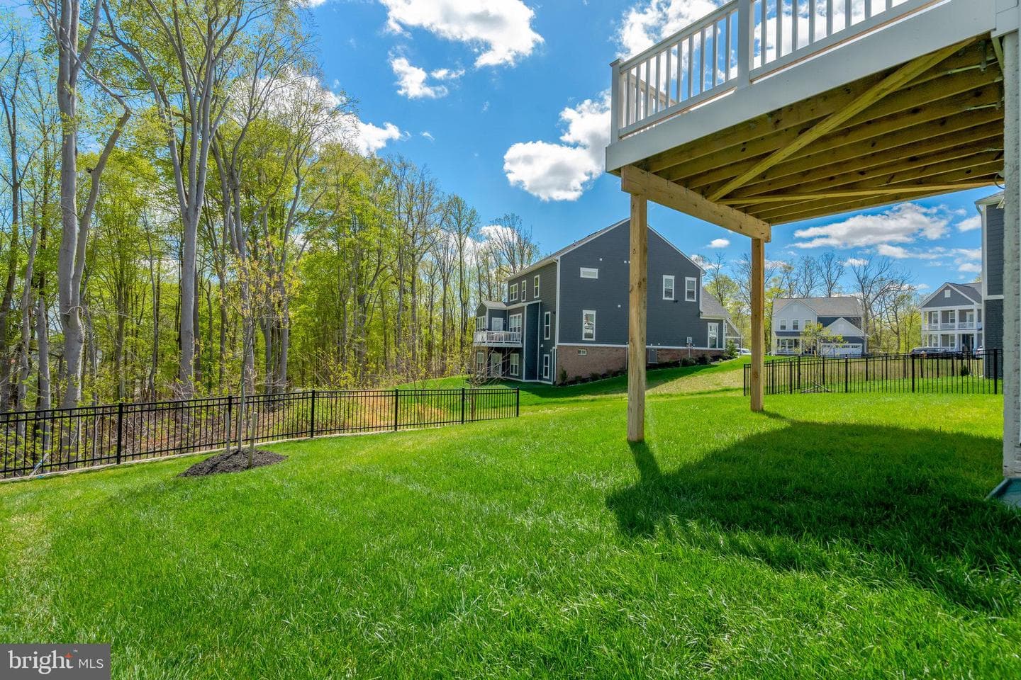 2109 Blue Mockingbird Lane photo 56