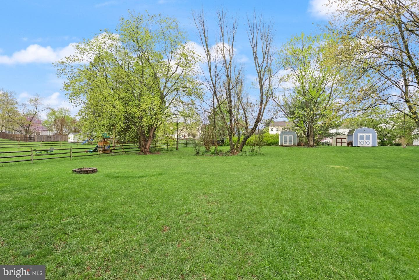 9509 Country Roads Lane photo 43
