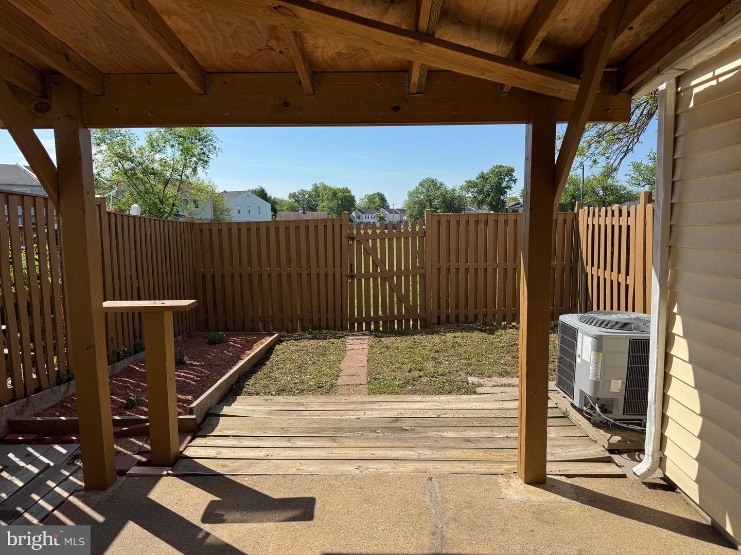 7914 Sharpsburg Court photo 13