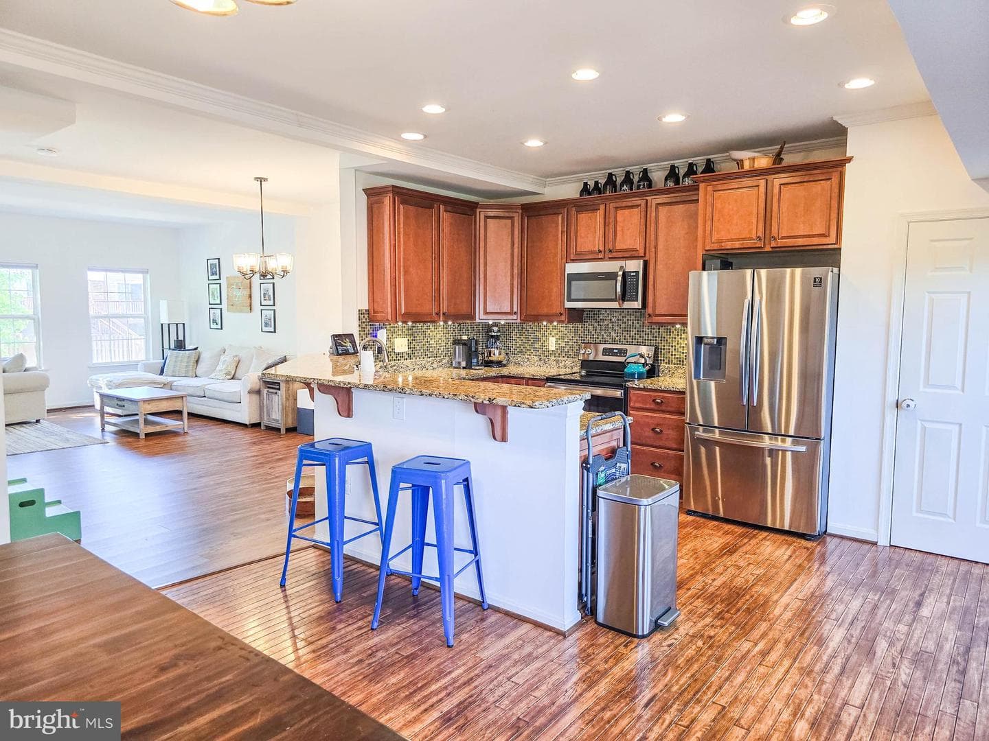 6816 General Lafayette Way photo 3