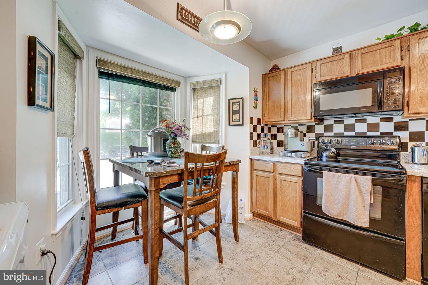3313 Weymouth Court photo 11