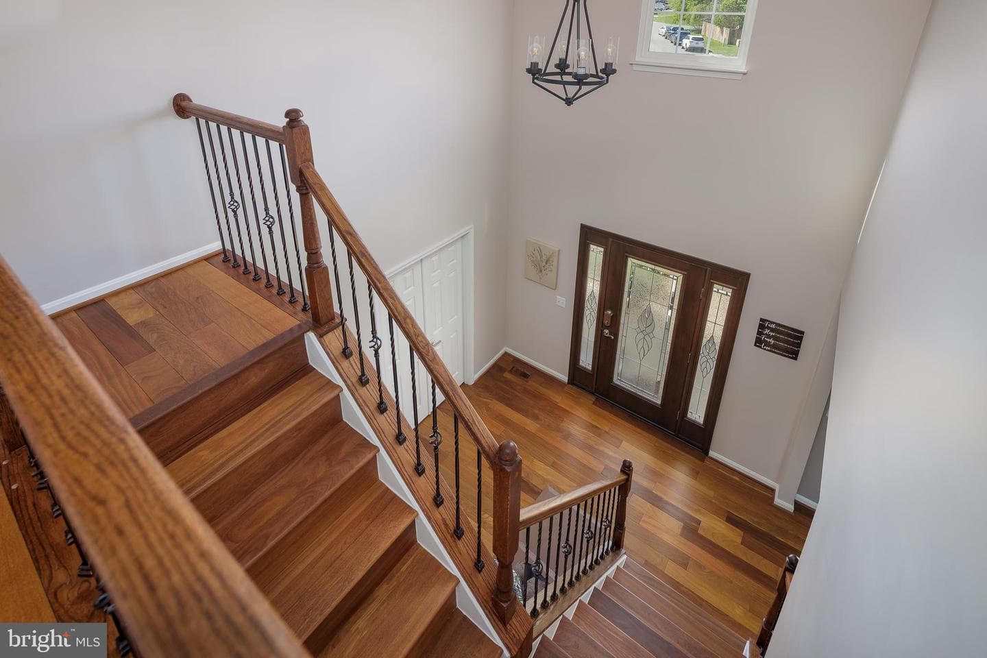 12501 Chippenham Court photo 32