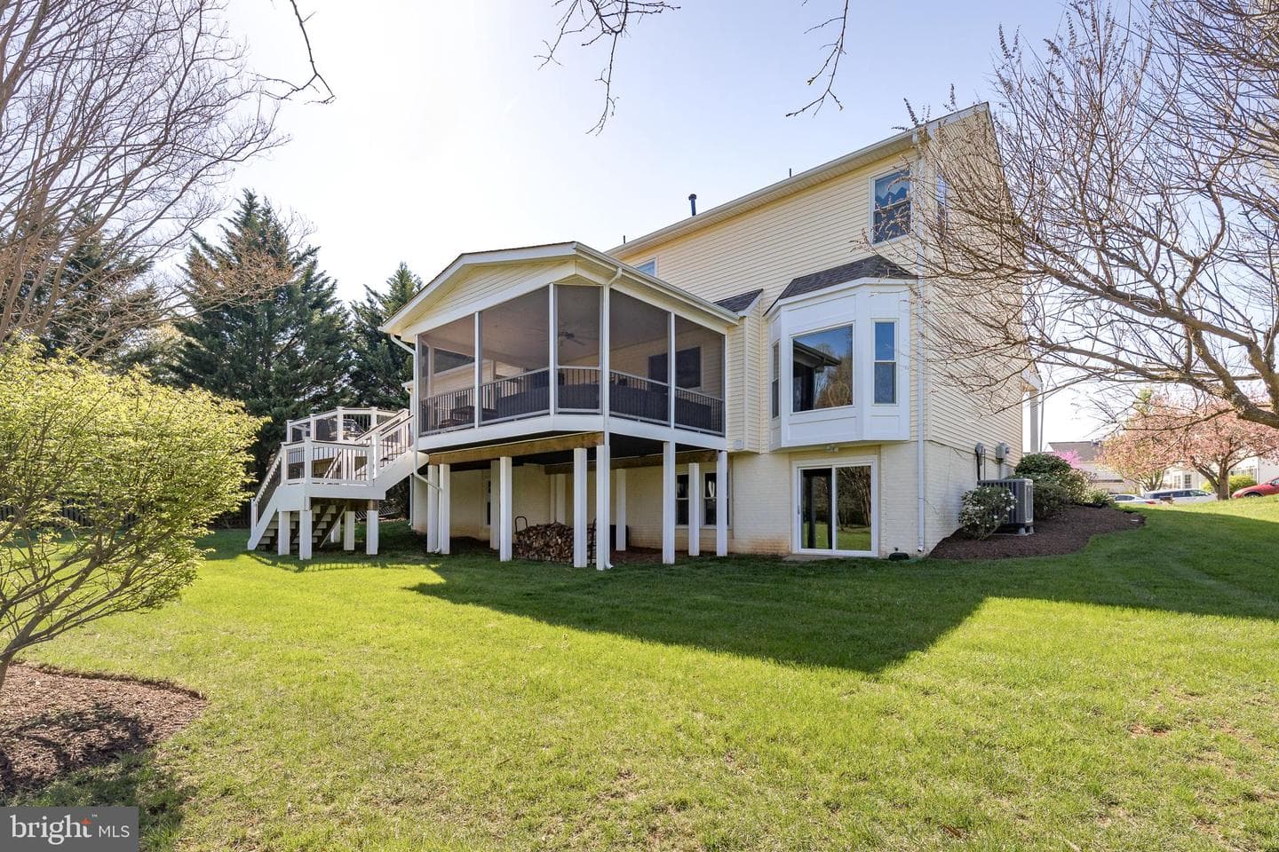 12501 Chippenham Court photo 47