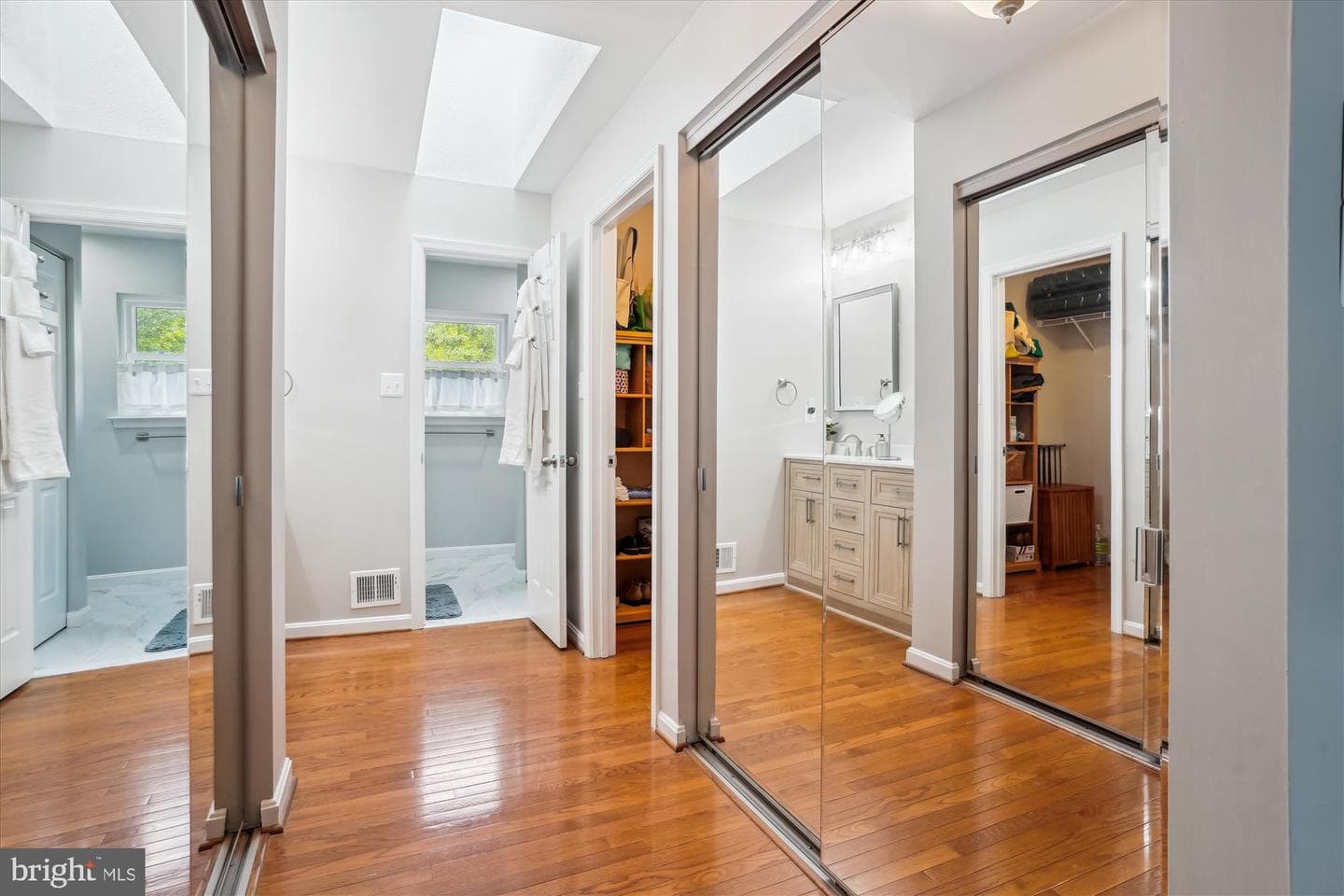 16028 Fairway Drive photo 18