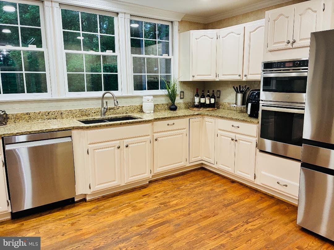 6870 Lodgepole Court photo 8