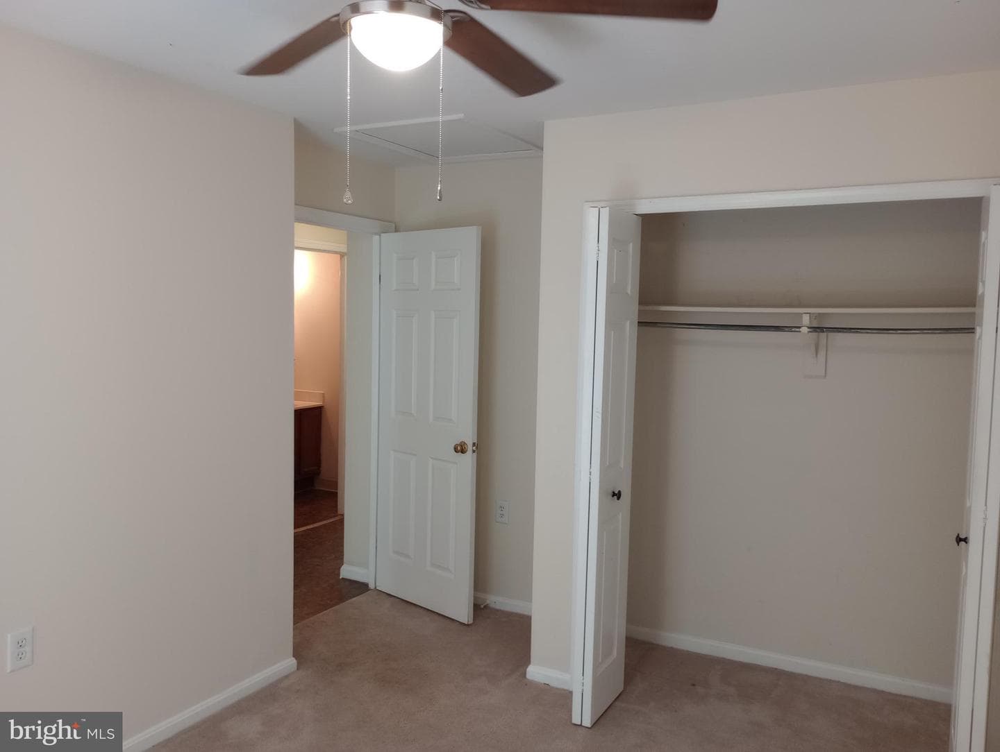 12724 Inverness Way photo 14