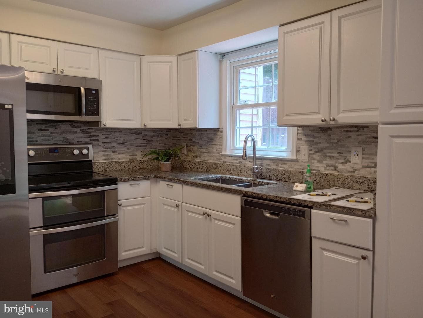 12724 Inverness Way photo 8