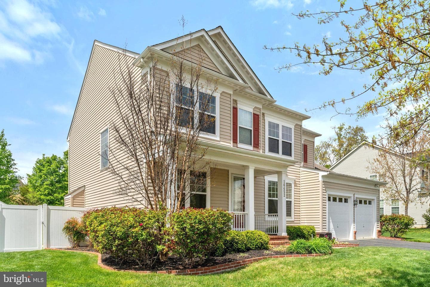 16452 Chattanooga Lane photo 4