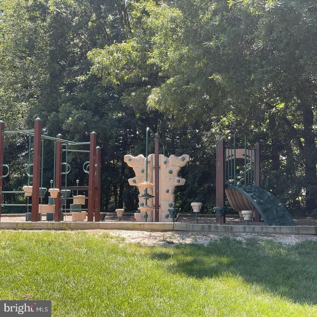 12703 Dara Drive #302 photo 24