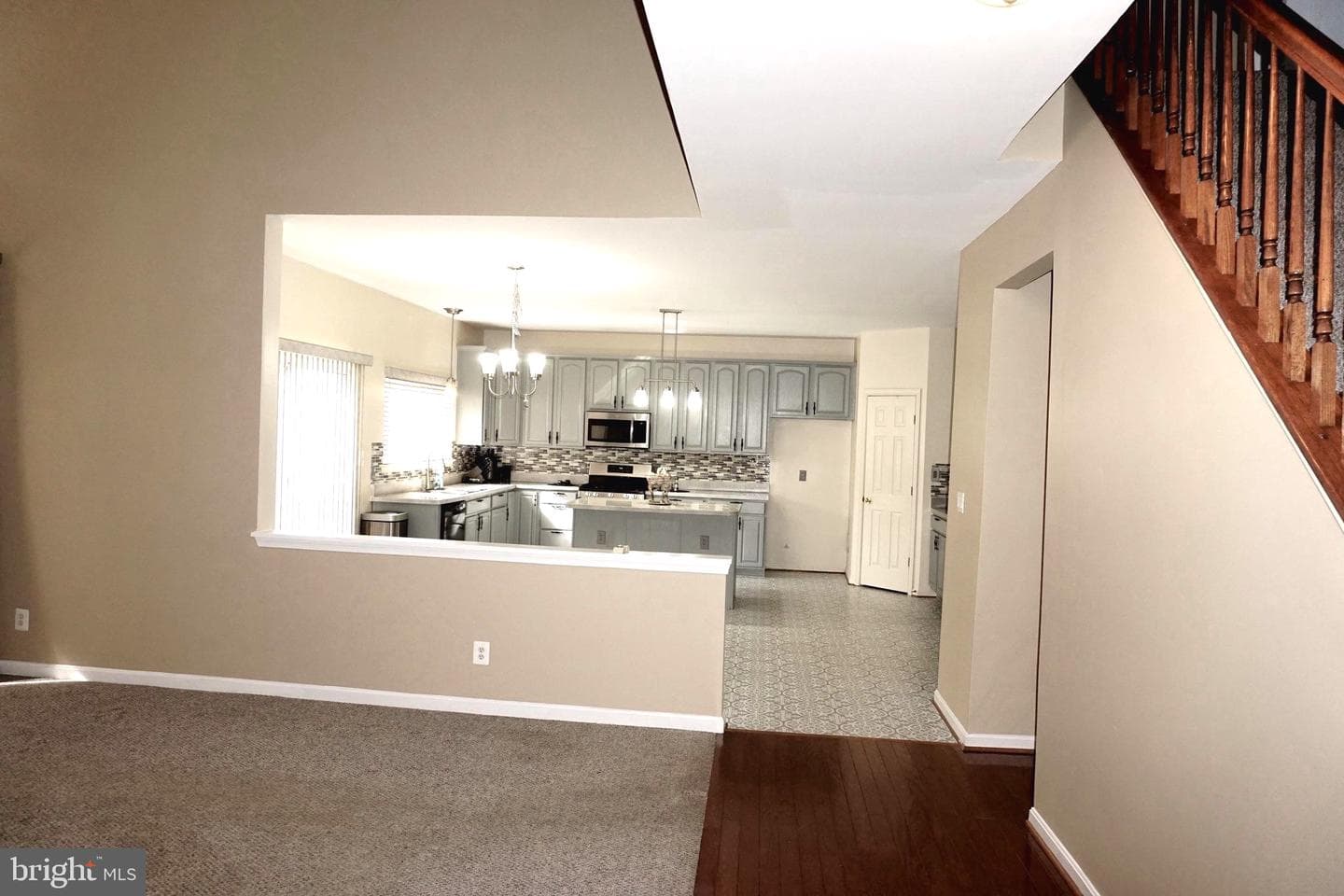 3007 Desert Palm Court photo 11