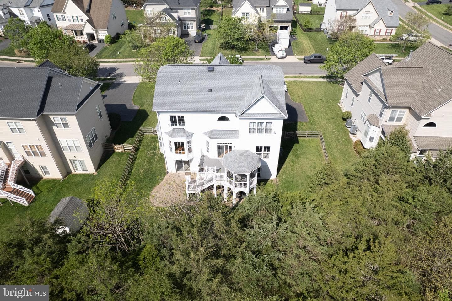 9338 Falling Water Drive photo 74