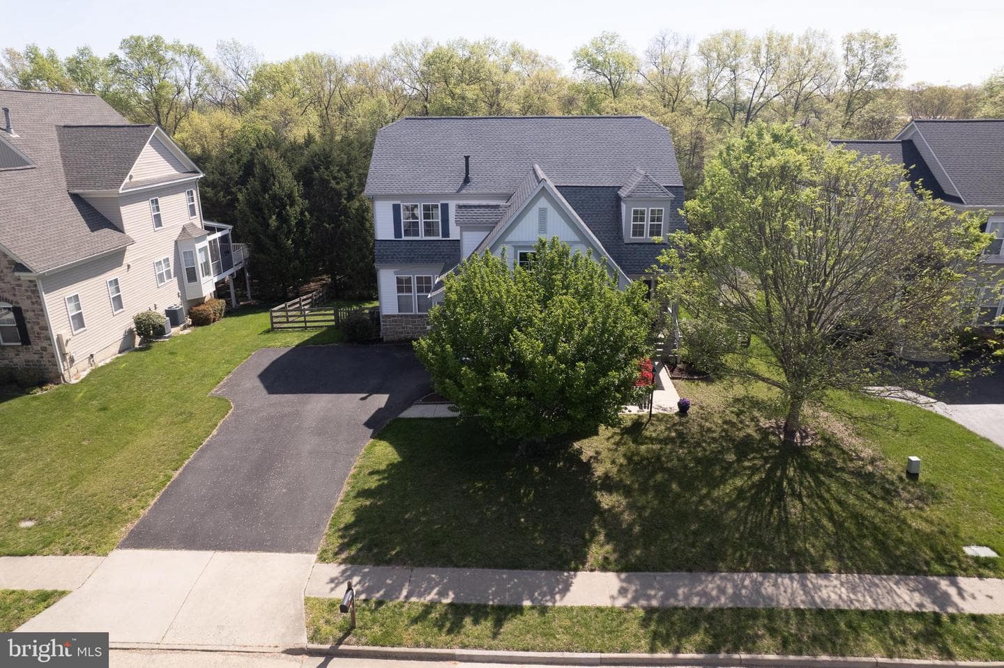 9338 Falling Water Drive photo 79