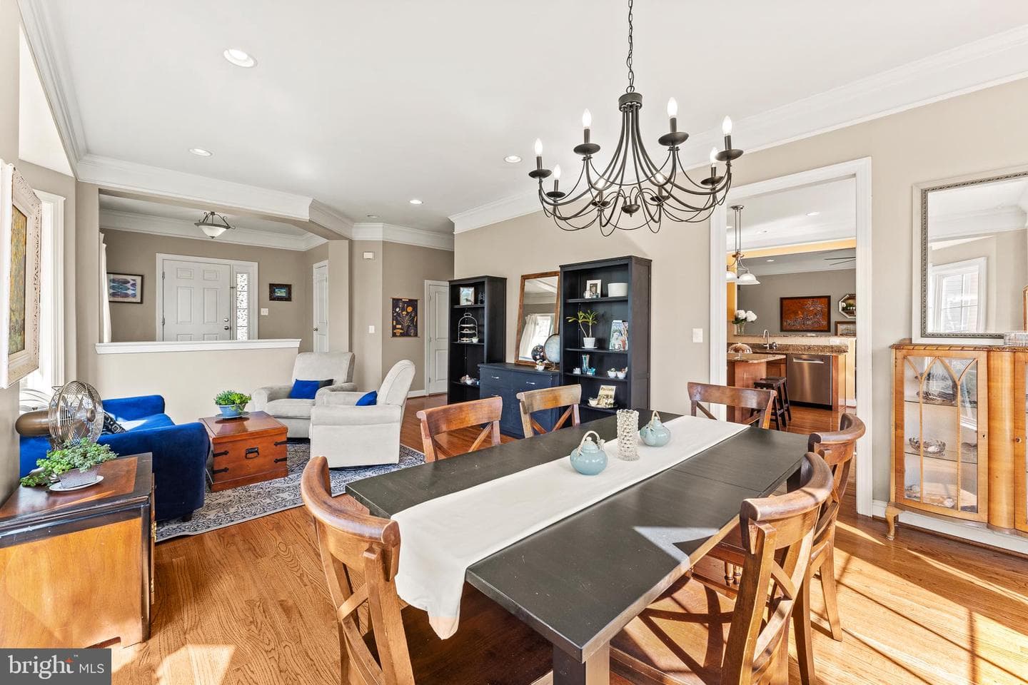 9338 Falling Water Drive photo 8