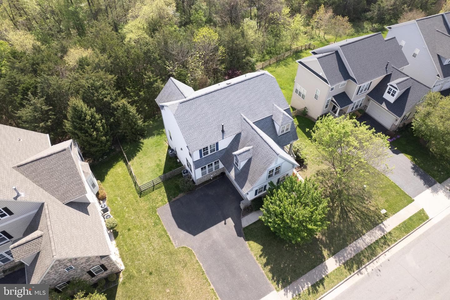9338 Falling Water Drive photo 85