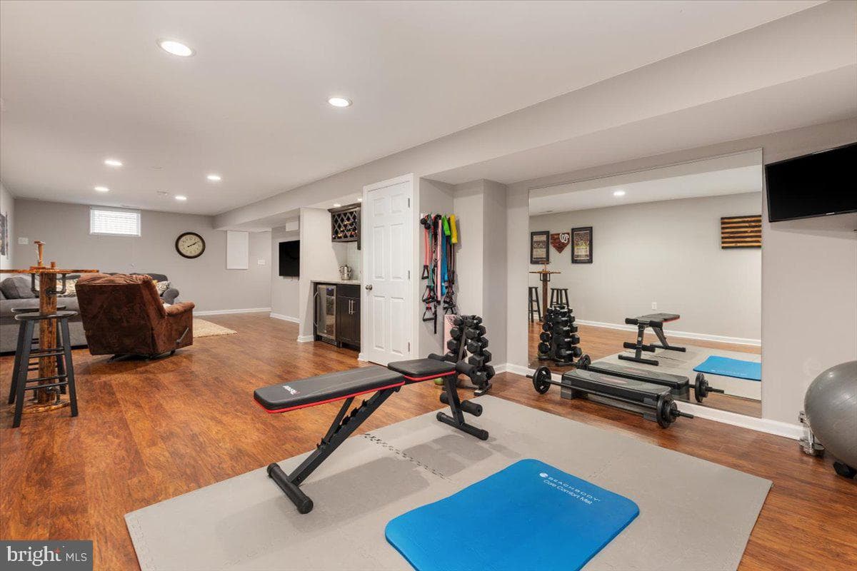 8236 Sunset Drive photo 30