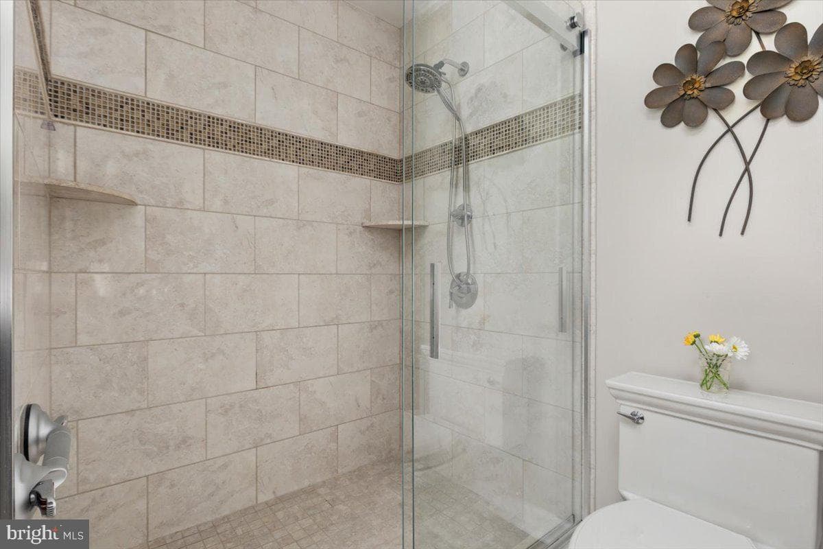 8236 Sunset Drive photo 40