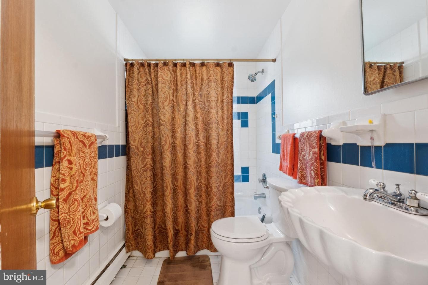 7904 Clifton Street photo 31