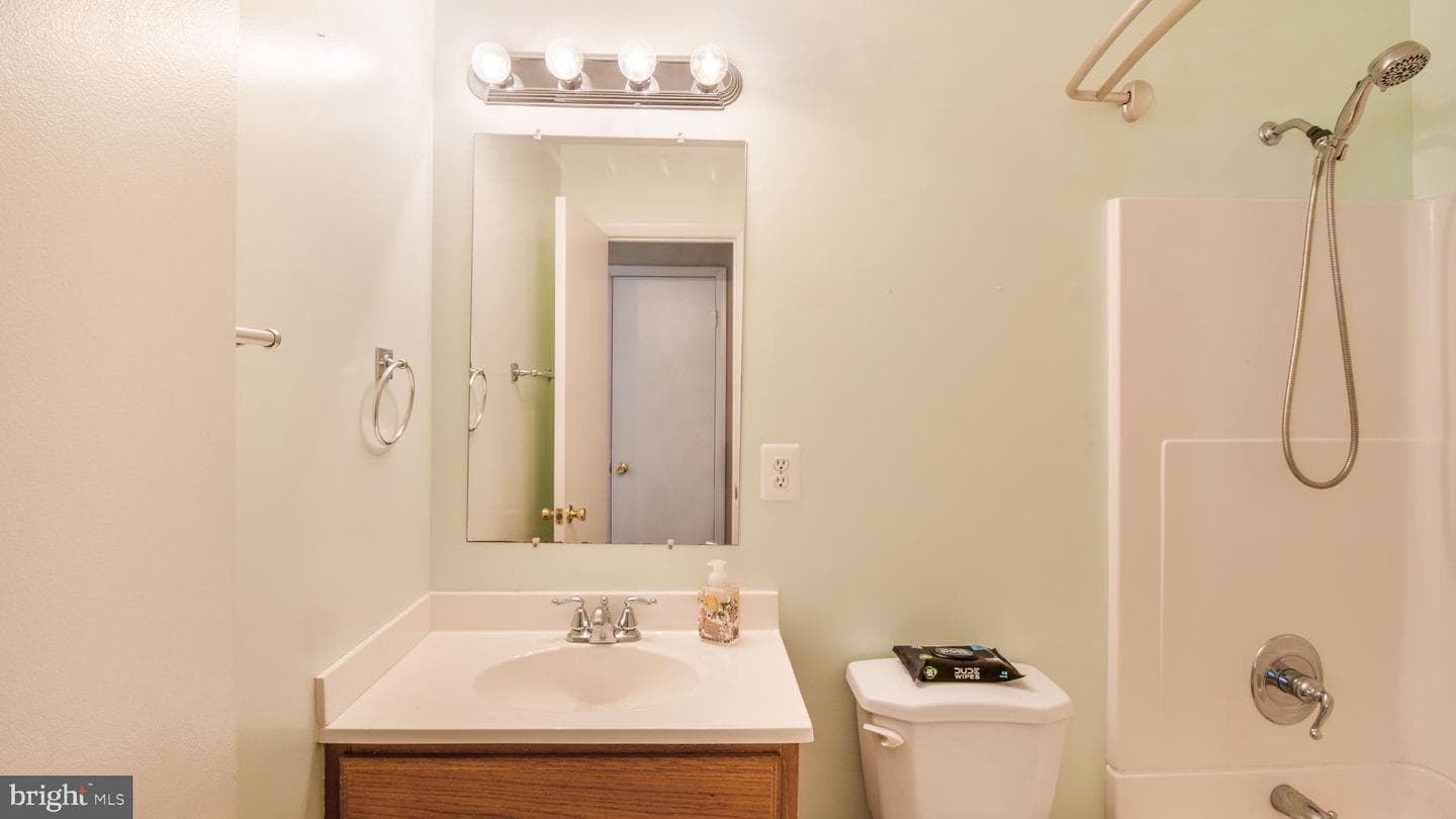 13537 Delaney Road photo 24