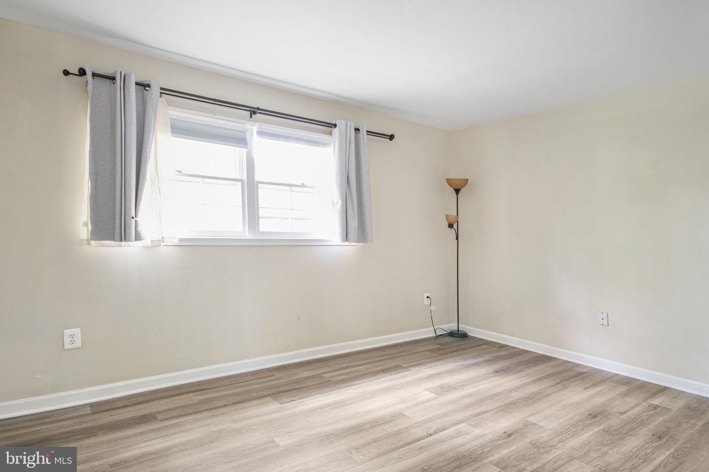 13537 Delaney Road photo 26