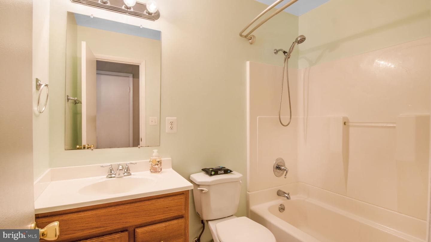 13537 Delaney Road photo 29