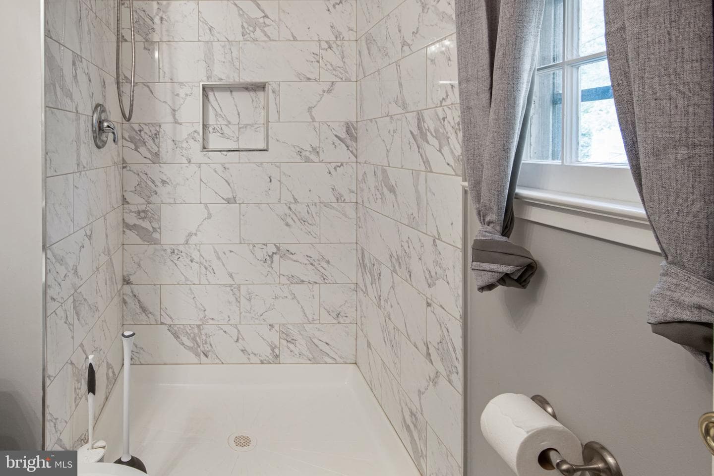 13537 Delaney Road photo 39