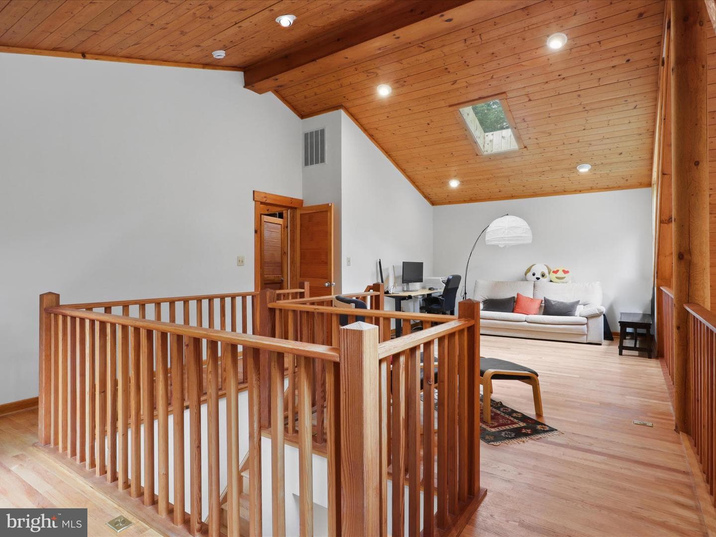 16091 Gossum Court photo 34