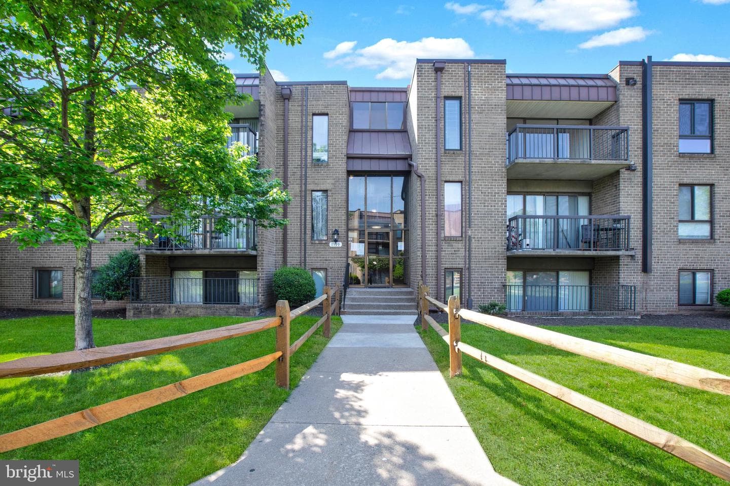 7599 Gales Court #204 photo 20