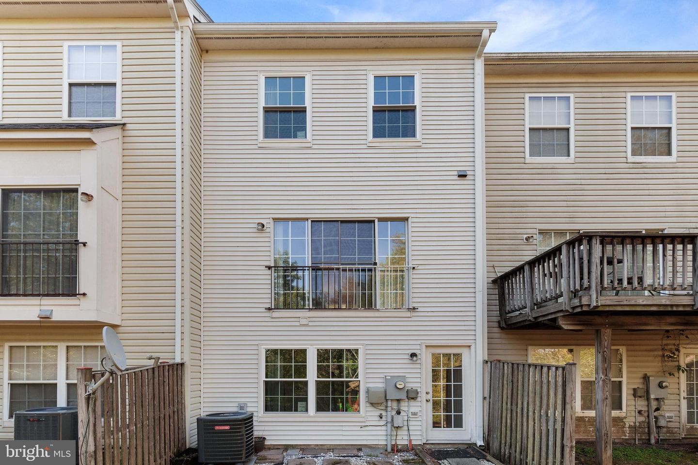 10020 Moxleys Ford Lane photo 32