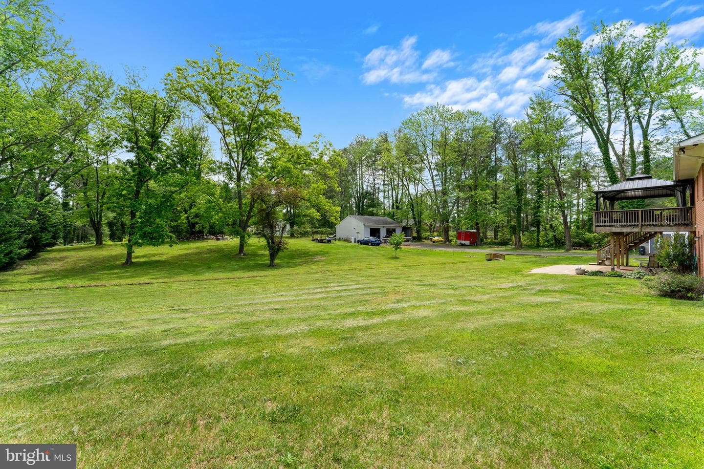 10001 Hopkins Lane photo 26