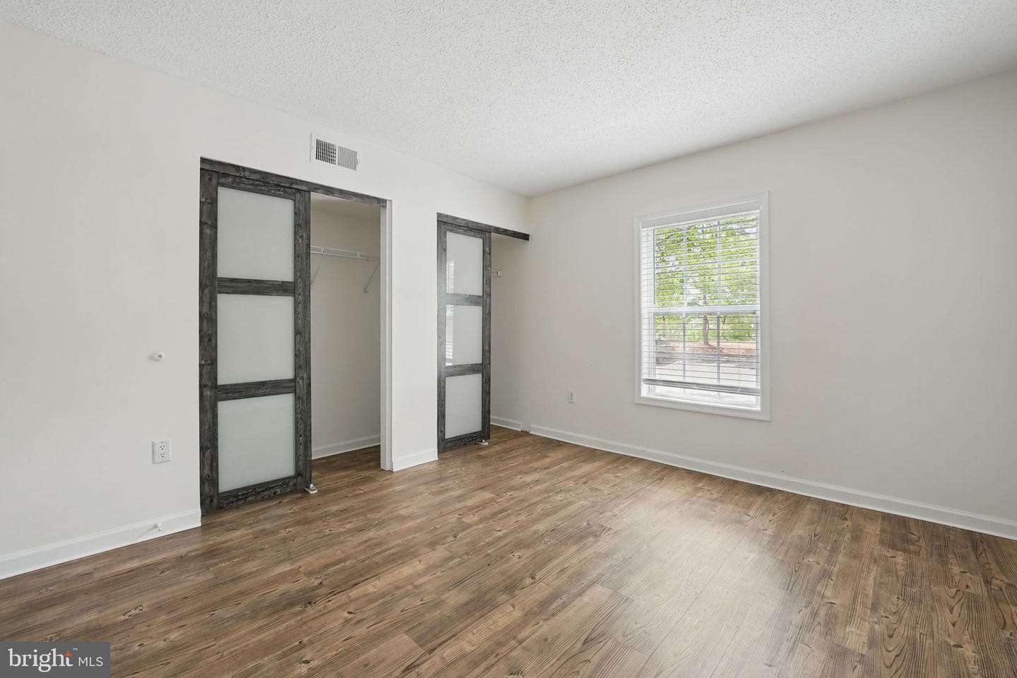 15645 Horseshoe Lane photo 17