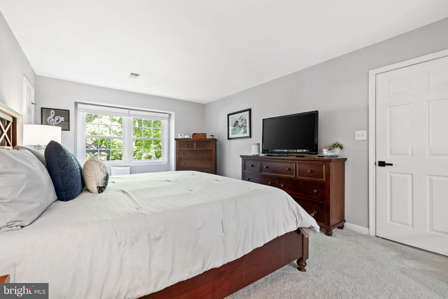 15807 Marlington Drive photo 22