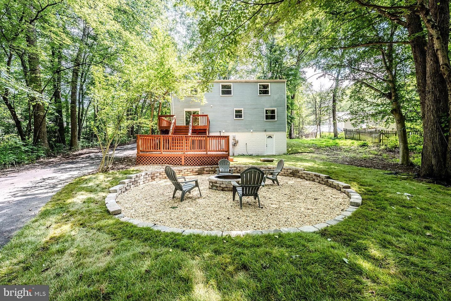 8032 Gracie Drive photo 30