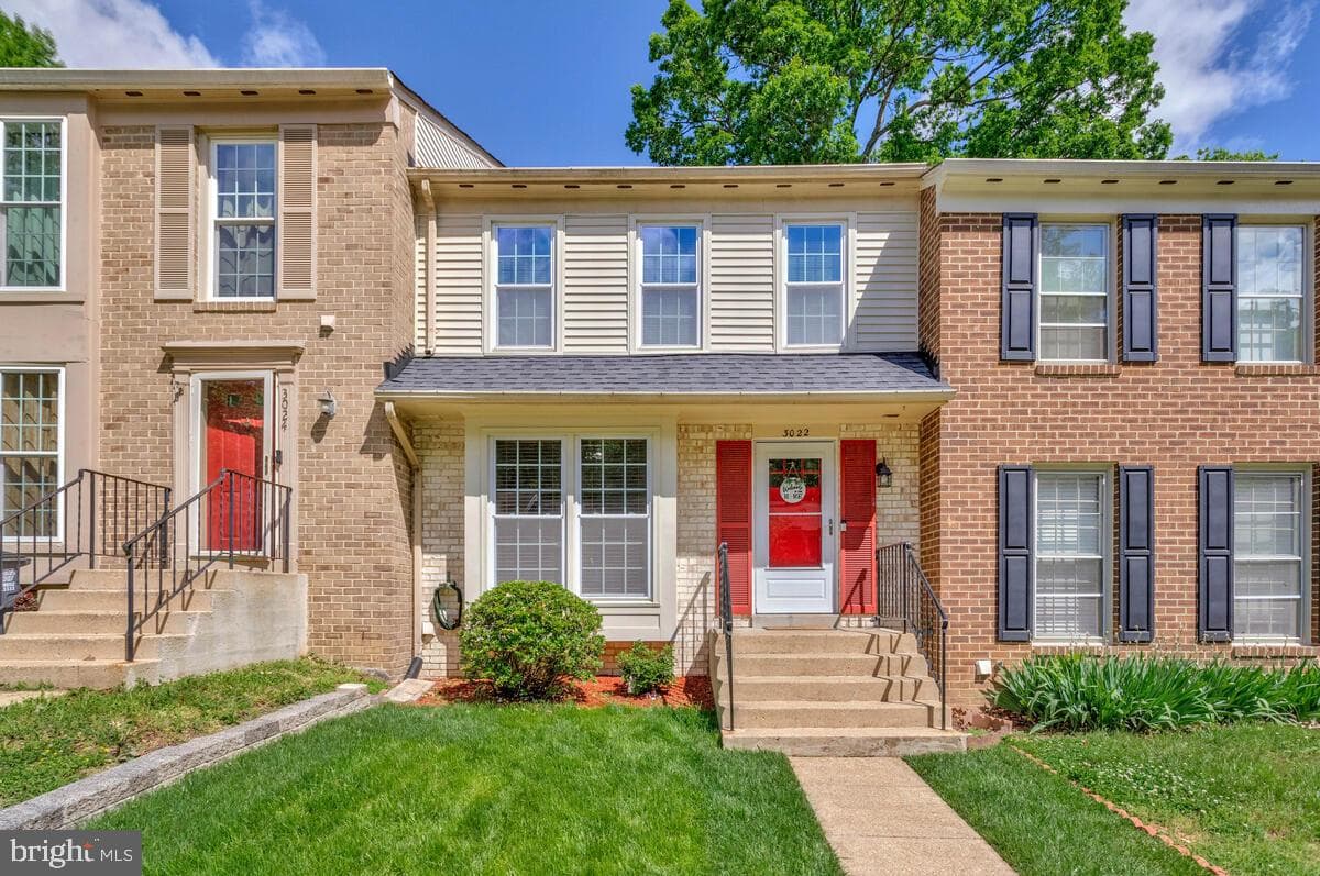 3022 Dunleigh Court photo 1