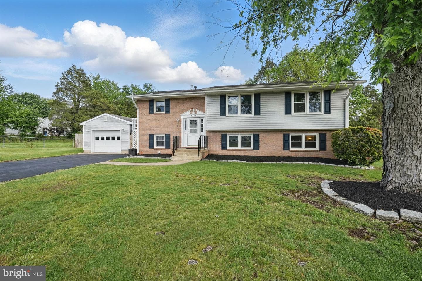 9706 Glen Court