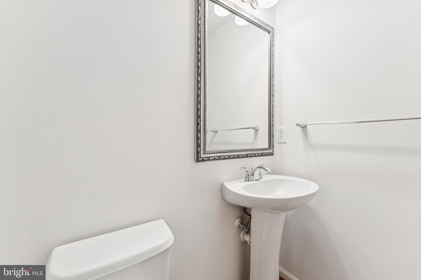 2924 Truffle Oak Place photo 10