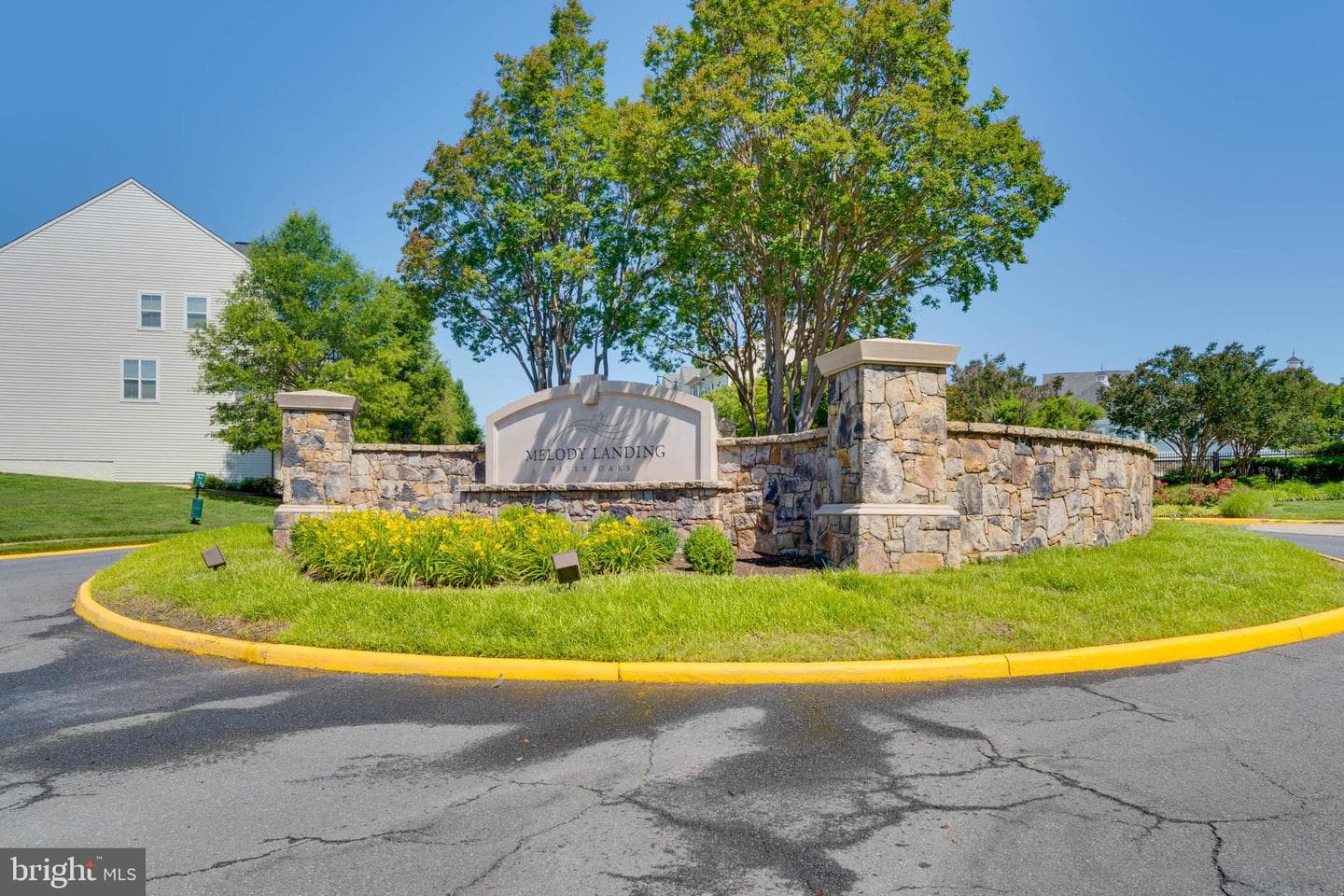 2924 Truffle Oak Place photo 24