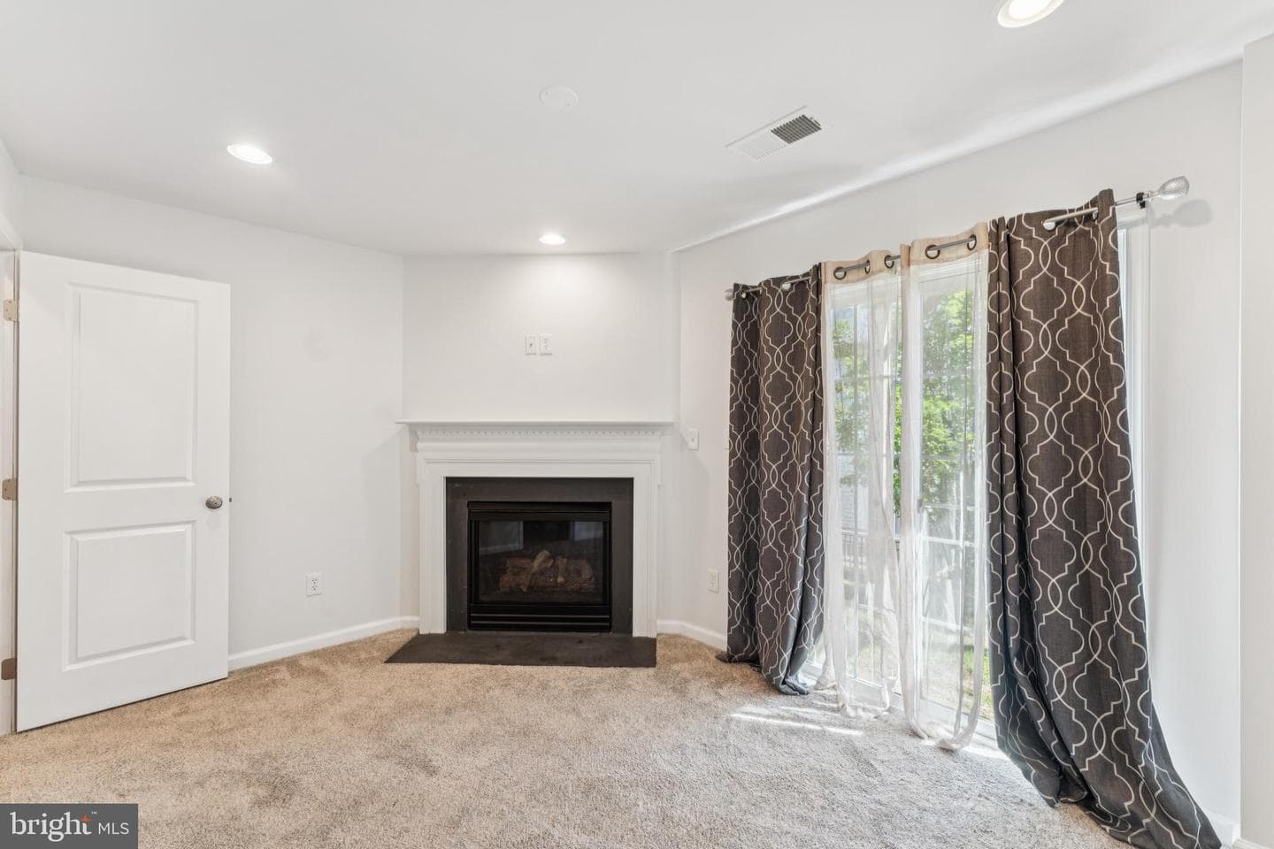 2924 Truffle Oak Place photo 4