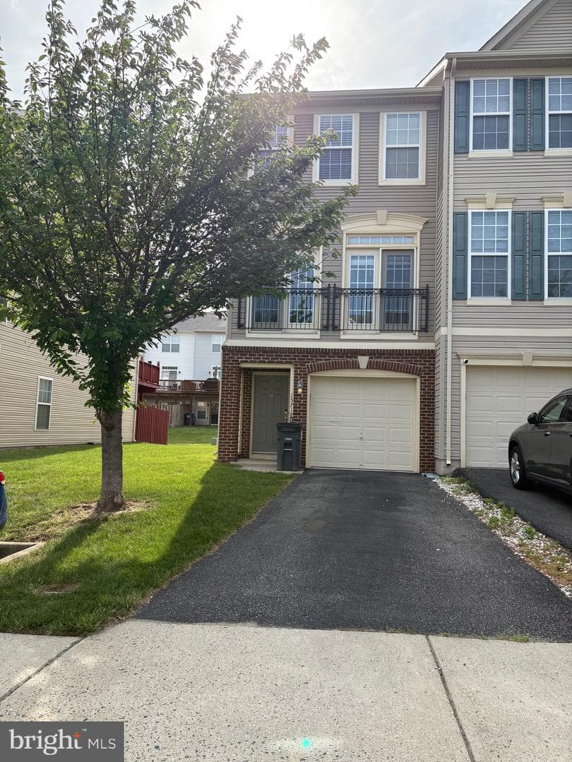 15718 John Diskin Circle photo 1