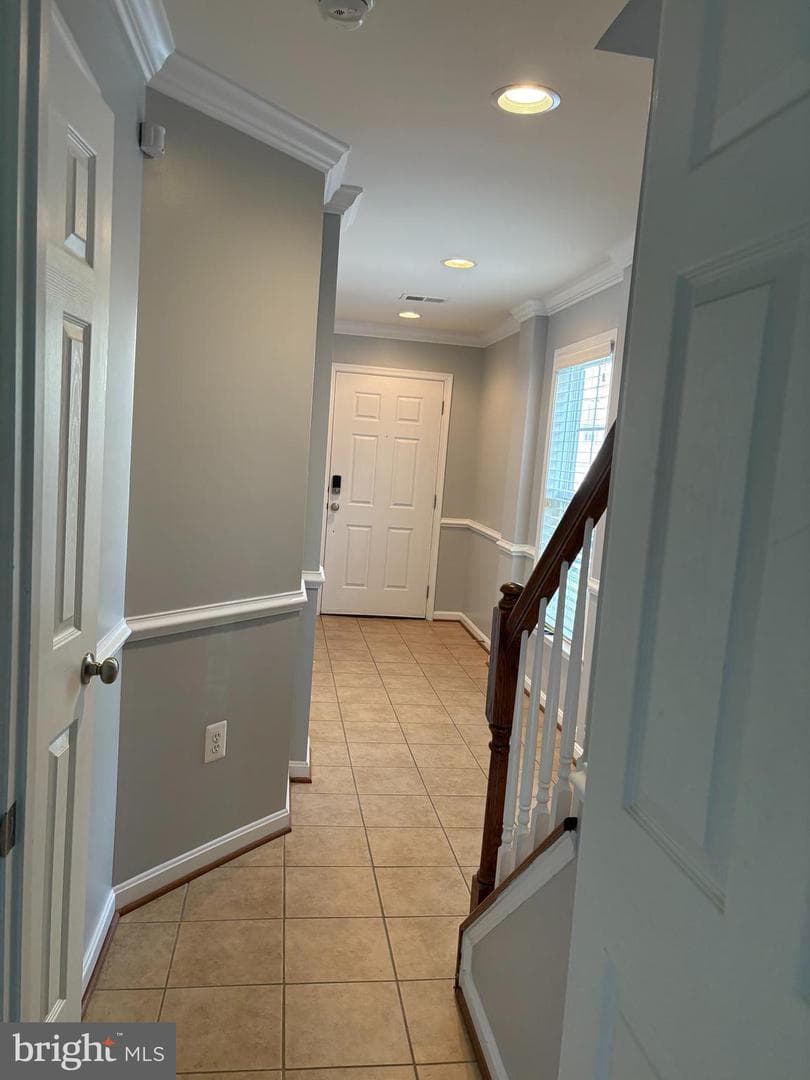 15718 John Diskin Circle photo 4