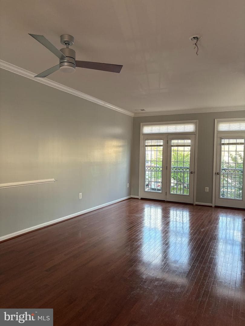 15718 John Diskin Circle photo 5