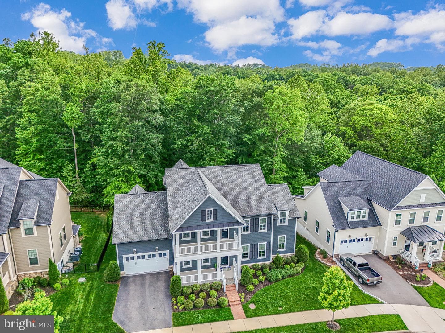 17064 Belle Isle Drive photo 3