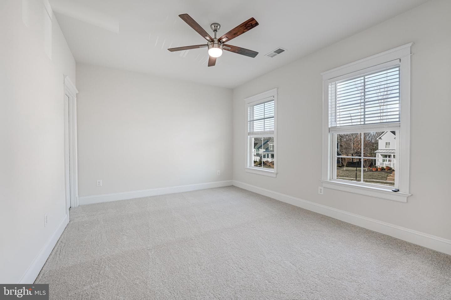 17064 Belle Isle Drive photo 39
